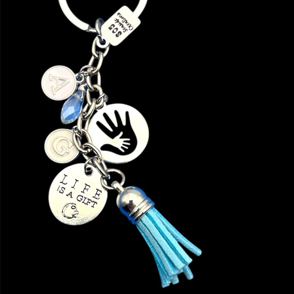 Gifts FOR ALL, Custom BagTags!! Hang these and express your passions! - Picture 9 of 16